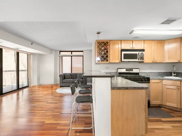 700 1st Street image 4 of 20