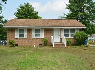 104 Jupiter Dr, Dunn, NC 28334