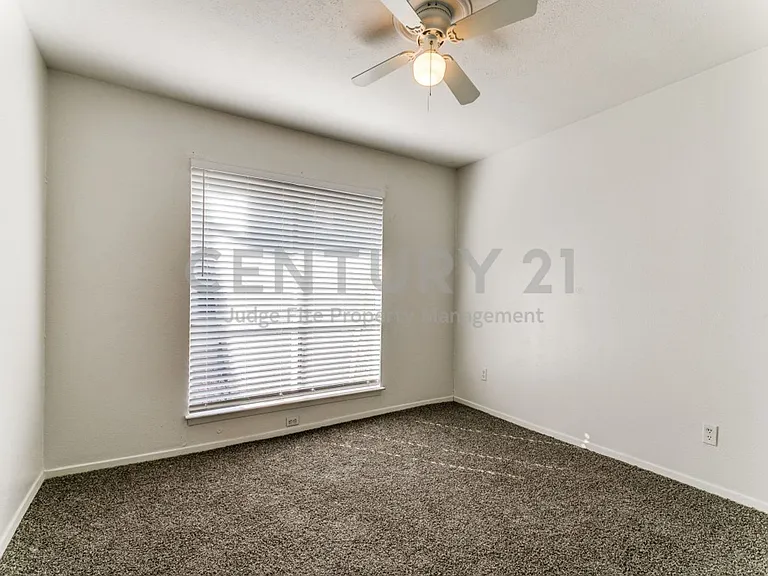 4112 Bowser Ave #203 — Photo 10