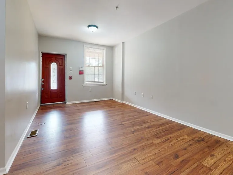 1823 North 33rd Street — Photo 20