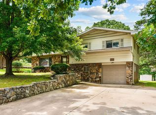 341 Greenbrier Lane, Hollister, MO 65672