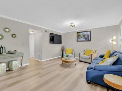 6900 Roswell Rd APT E2, Sandy Springs, GA, 30328