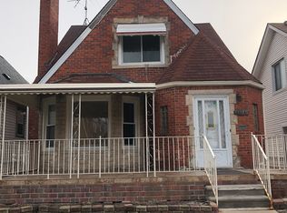 5480 Maple St, Dearborn, MI 48126