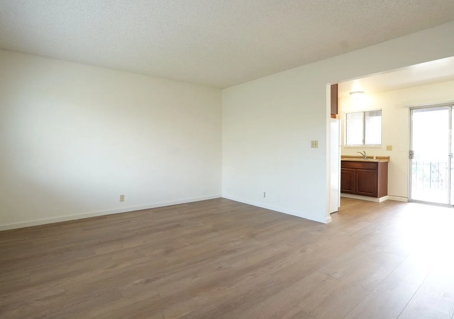 Old Sonoma Road, 2458 — Photo 3