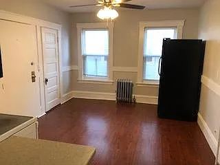 1 bed, 950 sqft, $1,425 — Photo 4