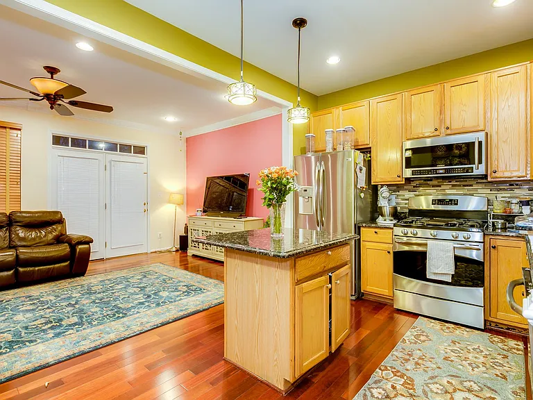 13665 Saint Johns Wood Pl — Photo 13