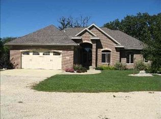 4105 N River Valley Ct, Janesville, WI 53548