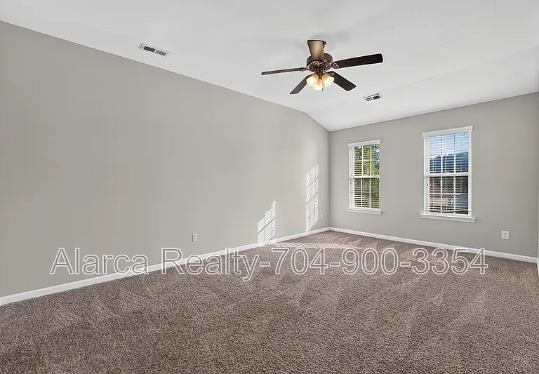 17420 Baldwin Hall Dr — Photo 14