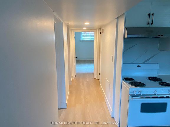 5th image of 596 Farewell St #Basement