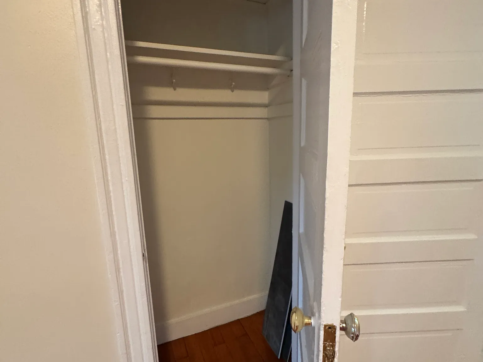 2 bed, $3,250 — Photo 4