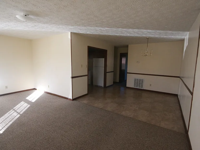 129 Williamson St SW — Photo 7