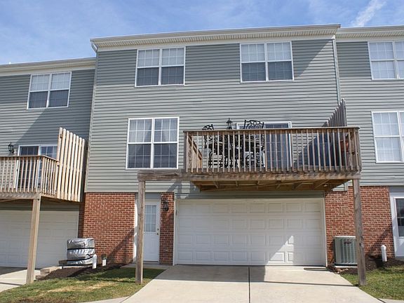 2nd image of 10565 Forest Hill Dr