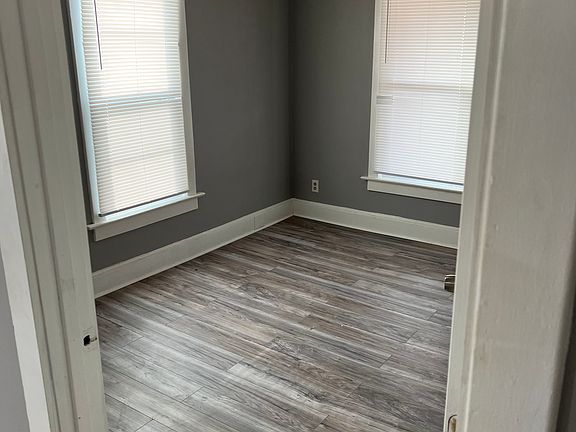 5th image of 53 Endicott Ave Floor 2