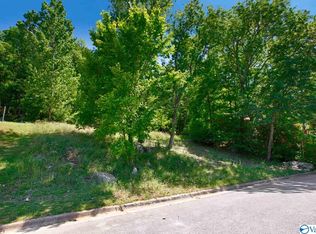 3040 Box Canyon Rd SE, Huntsville, AL 35803