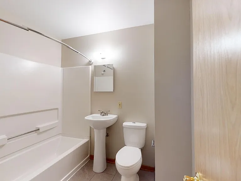 238 Village Dr — Photo 11