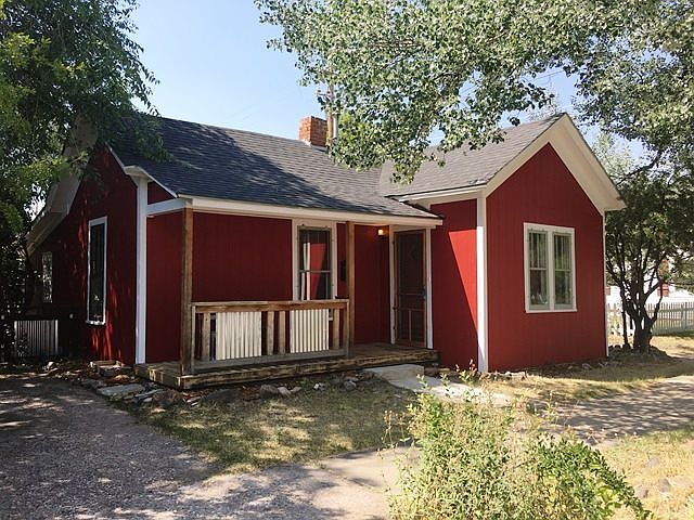 1st image of 512 Clark St