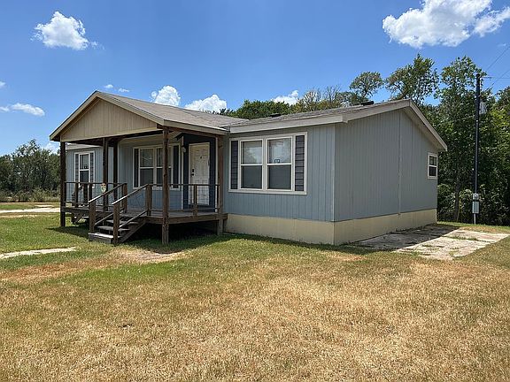 2nd image of 224 McDonald Ln E