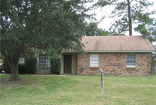 2nd image of 104 Gettysburg Cres