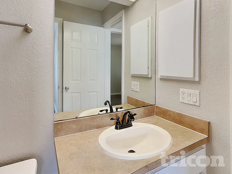 7352 Bolten Ln — Photo 15
