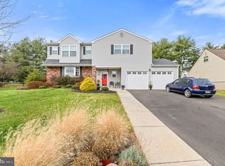 436 Homestead Ct, Warminster, PA 18974