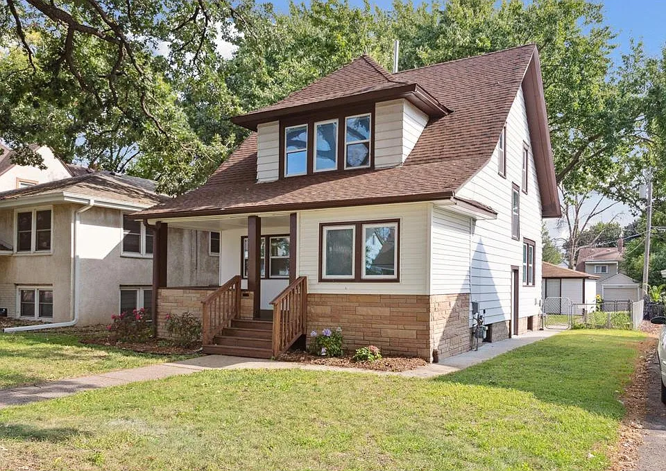 1642 Marshall Ave