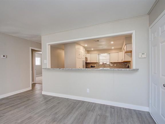 5th image of 17718 Wild Oak Dr