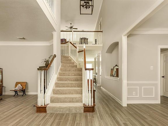 5th image of 2022 Briarchester Dr