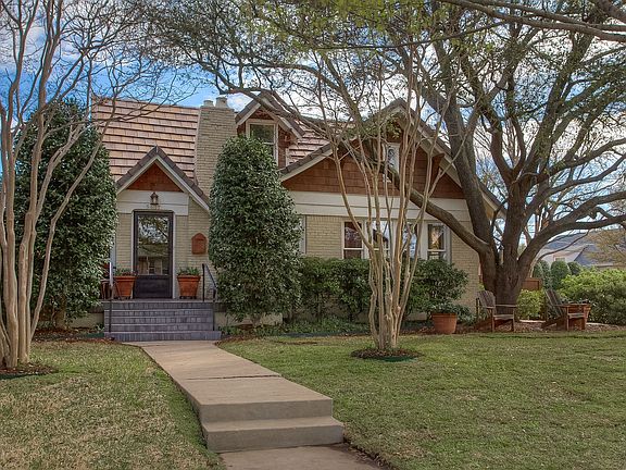 2nd image of 5437 Collinwood Ave