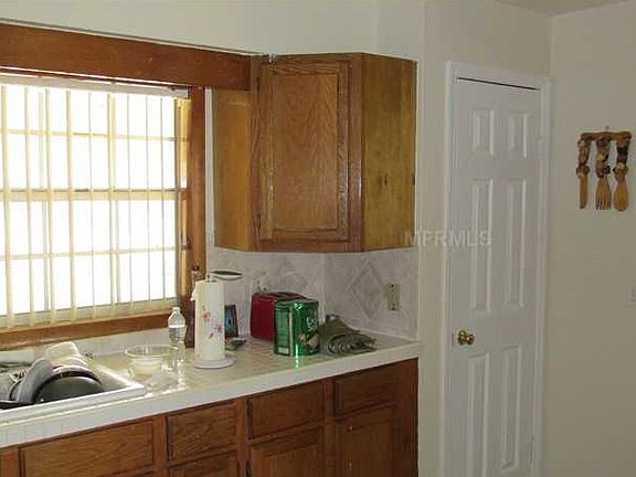 3rd image of 7317 Antietam Ct W