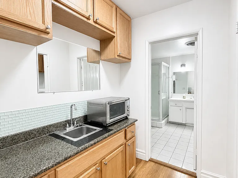 3601 Dellvale Pl — Photo 5