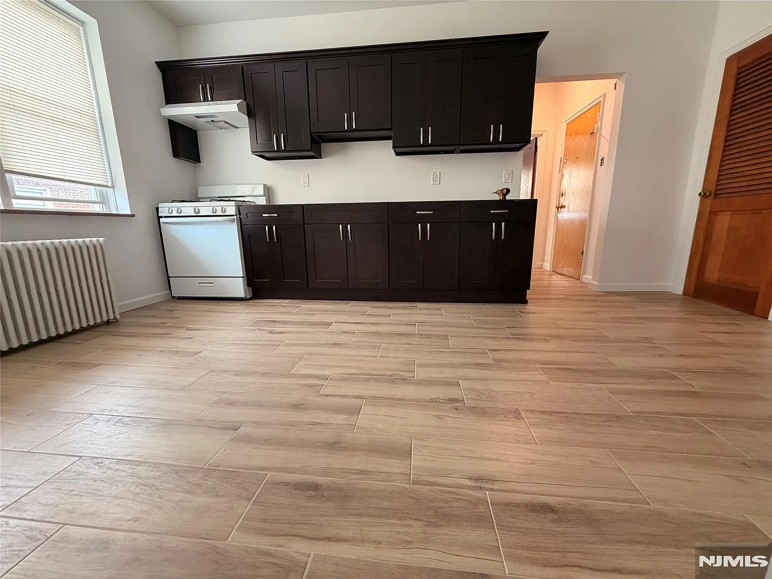 2 bed, $2,200 — Photo 2