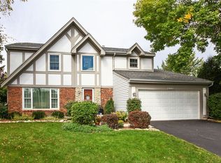 1339 Larkspur Ln, Batavia, IL 60510