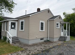 9 Palmer Ave, Warren, RI 02885