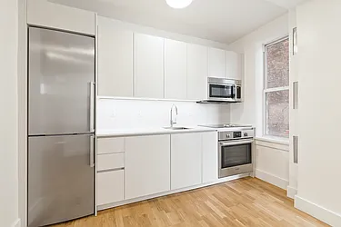 Rented by Akelius Real Estate Management