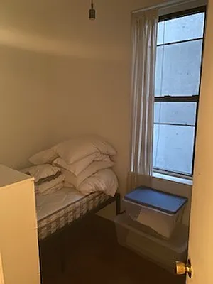 Rented by R New York | media 18