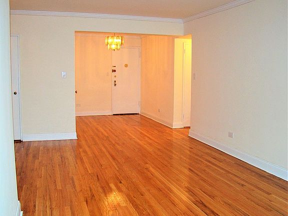 4th image of 83-20 141st St #5H