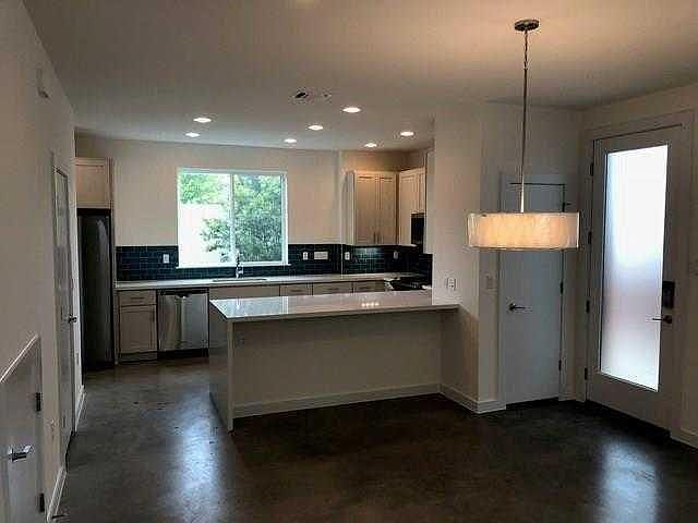 1st image of 4020 Airport Blvd Unit 13