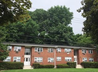 255 West St, Mount Kisco, NY 10549