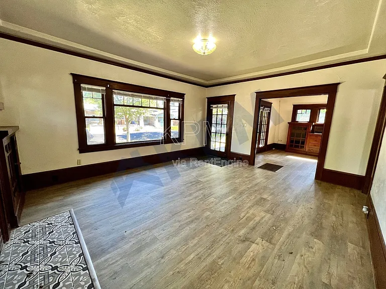 1234 W Harding Way — Photo 5