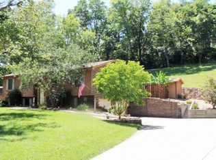 1011 Hillside Ave, Lawrenceburg, IN 47025
