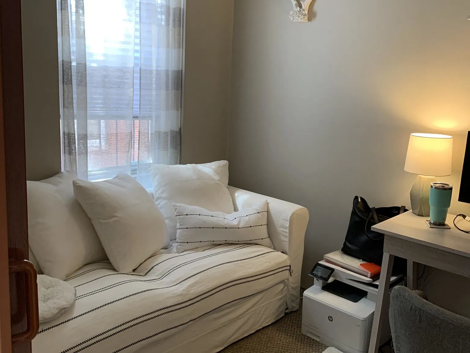 1 bed, 1.0 bath, $2,000 — Photo 2