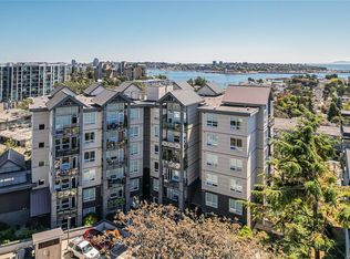 924 Esquimalt Rd #502, Esquimalt, BC V9A3M8