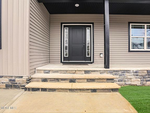 5th image of 841 2nd Avenue