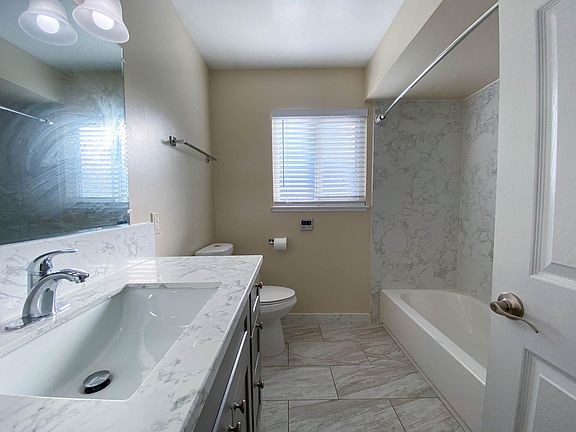 4th image of 4612 Snead Dr