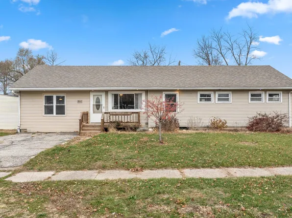 544 Evanston Rd, Kingsford Heights, IN 46346