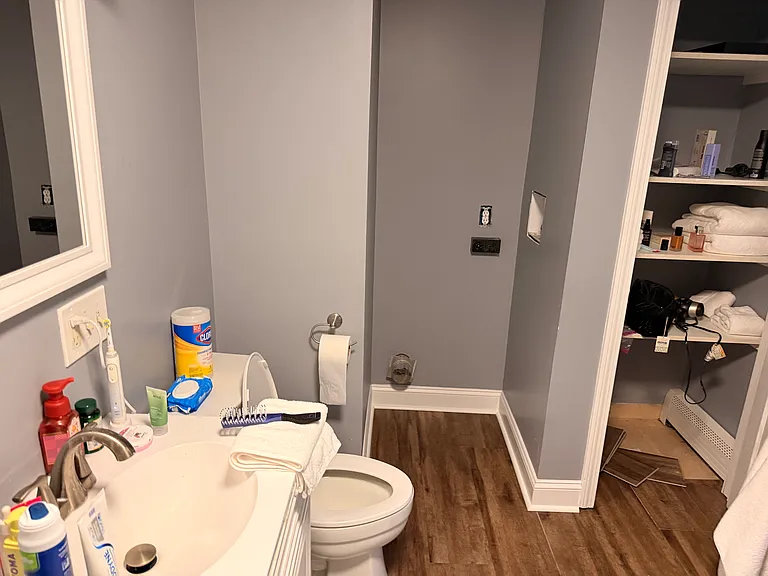 37 Isabelle Dr — Photo 14