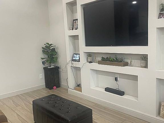 5th image of 178 Benwood Rd