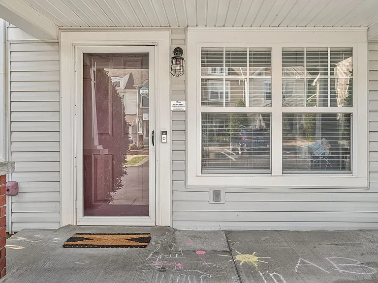 412 Flintlock Ct — Photo 4