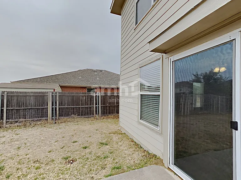 1618 Withers Way — Photo 15