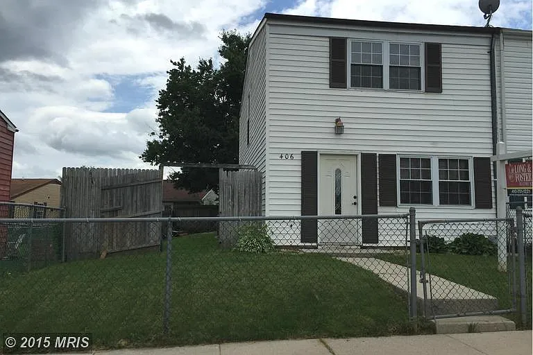 406 Clover Ct photo 1